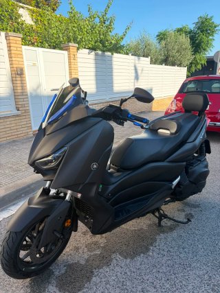 Yamaha XMAX 400  Impecable