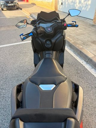 Yamaha XMAX 400  Impecable