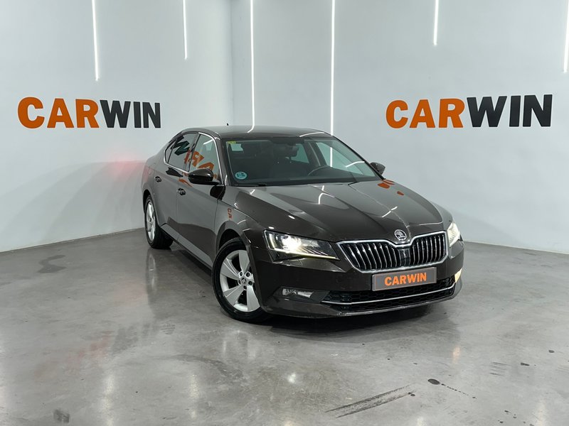 Skoda Superb 1.6 TDI CR 88KW (120cv) DSG Ambition - foto 1