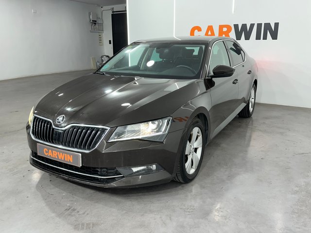 Skoda Superb 1.6 TDI CR 88KW (120cv) DSG Ambition