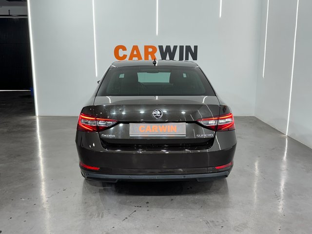 Skoda Superb 1.6 TDI CR 88KW (120cv) DSG Ambition