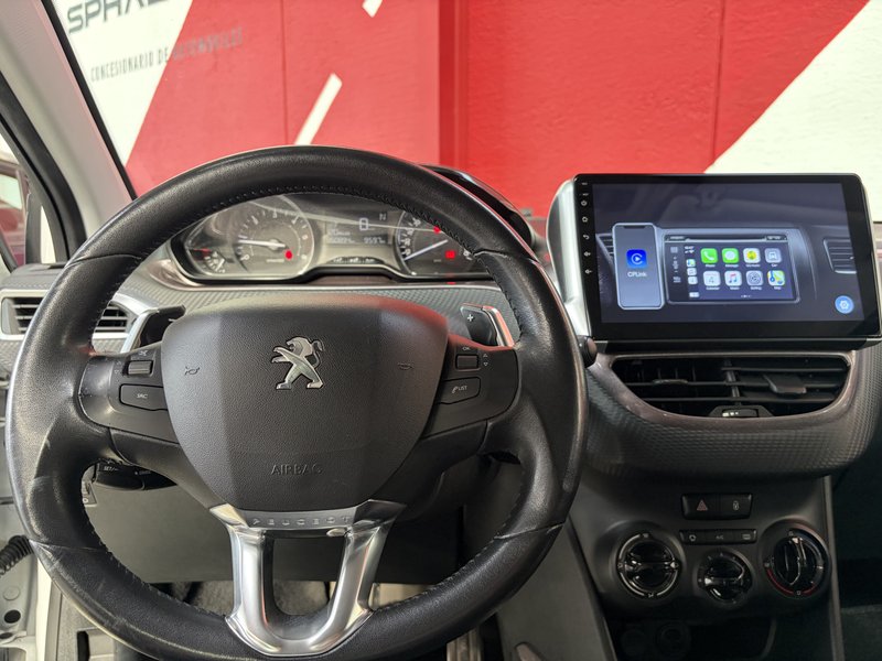Peugeot 2008 1.6 e-HDI Active 2015, foto 12