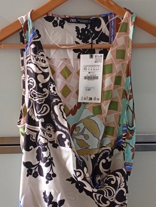 Top Zara Drapeado Estampado Talla XS