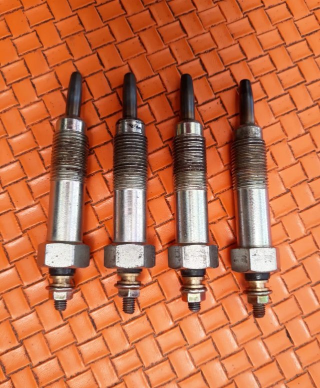Calentadores Land Rover Santana (4 unidades)