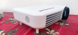 Proyector LED Excelvan TDT Mando y Cables