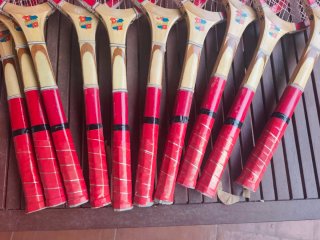Racchette da tennis in legno, collezione vintage decorativa