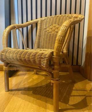 Silla francesa de mimbre
