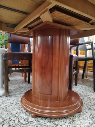 MESA DE COMEDOR REDONDA EXTENSIBLE