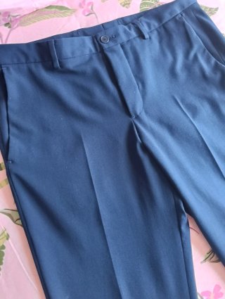 Traje Zara azul marino impecable