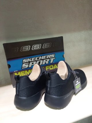 Scarpe Skechers Uomo Nere Taglia 42