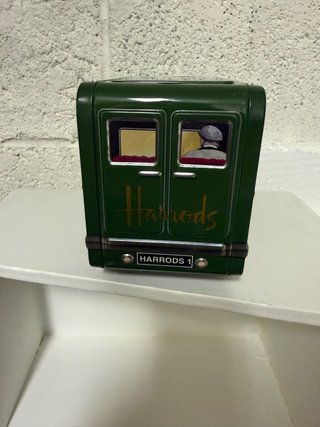 Macchina di latta Harrods