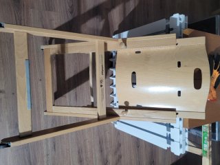 Trona de madera infantil