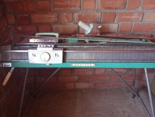Máquina de tejer