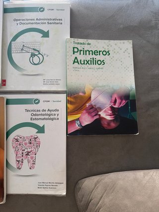 Libros auxiliar de enfermería grado medio tcae