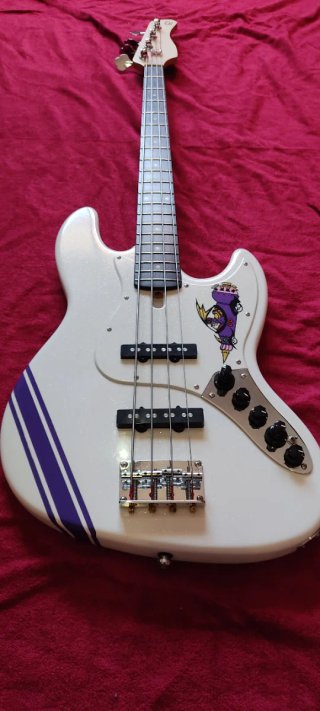 CUSTOMIZA tu Bajo Eléctrico!