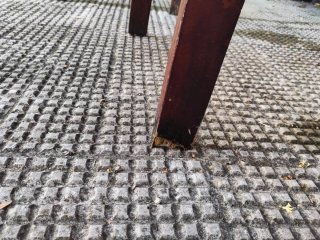 Sillón y banco madera jardín