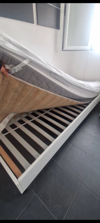 Cama  completa individual blanca de madera