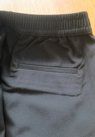 Pantalón negro
