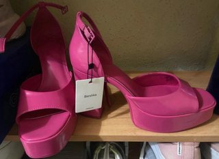 Tacones Bershka Fucsia / rosados Plataforma