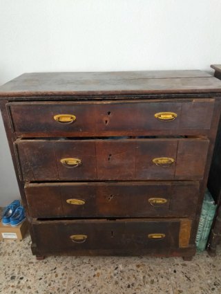 Muebles de madera a restaurar