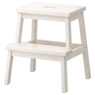 Taburete BEKVÄM IKEA escalón blanco 50 cm