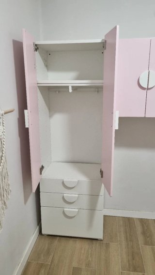 Armario infantil IKEA rosa/blanco