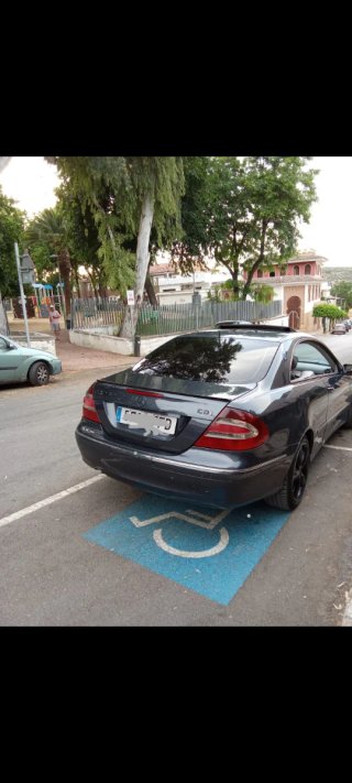 Mercedes-Benz  CLK 2006