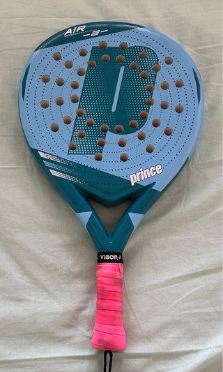 Prince Air V2. Pala de pádel en buen estado