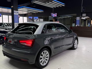 AUDI A1 Sportback 1.6 TDI Attraction