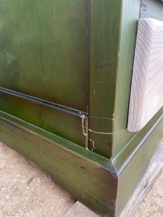 Armario ropero de madera maciza
