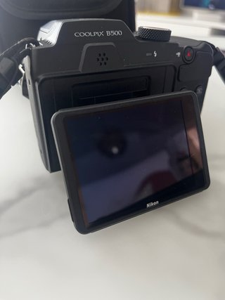 Nikon COOLPIX B500 – Zoom óptico 40x + WiFi + Pant
