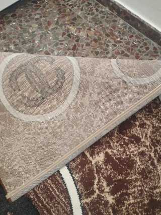 Alfombra Chanel Marrón y Blanca