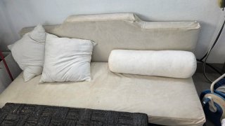 Conjunto de jardín beige y negro