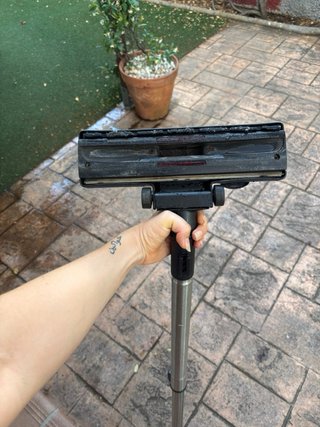 Aspiradora Rowenta XXL Sin Bolsa Roja
