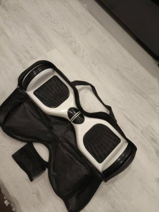 Patinete Eléctrico Blanco y Negro