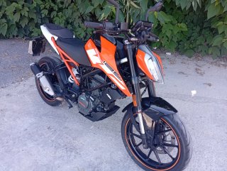 KTM DUKE 125