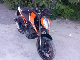 KTM DUKE 125