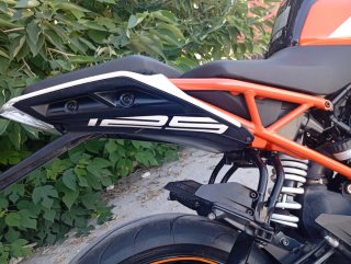 KTM DUKE 125