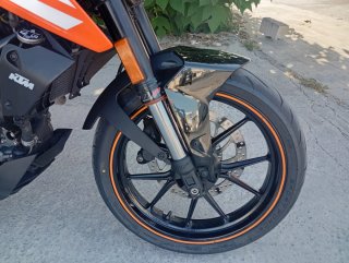 KTM DUKE 125