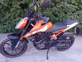 KTM DUKE 125