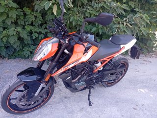 KTM DUKE 125