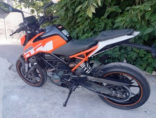KTM DUKE 125