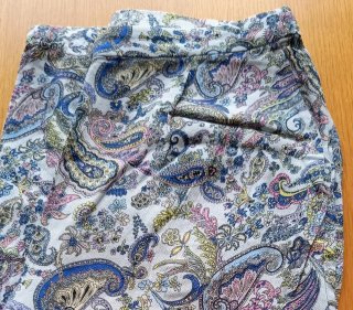 Pantalón estampado paisley