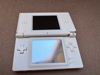 Nintendo DS Lite Bianco - Solo per Ricambi Non Funzionante