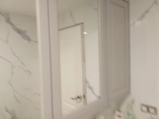Baños y cocinas