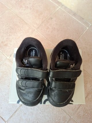 Scarpe Adidas Bambino Velcro N.21
