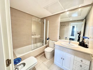 Piso en alquiler en Los Naranjos - Las Brisas en Marbella