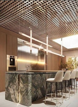 Local comercial en alquiler en Nueva Andalucía centro en Marbella