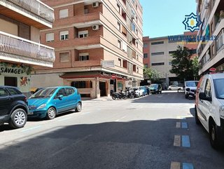 Local comercial en alquiler en Camino de Ronda - Rosaleda en Granada