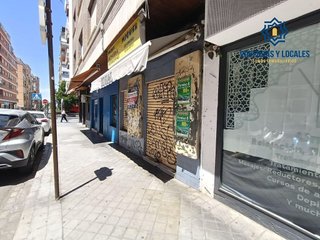 Local comercial en alquiler en Camino de Ronda - Rosaleda en Granada